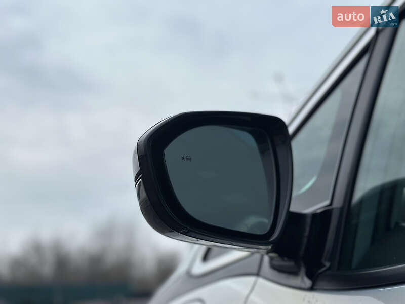 Хэтчбек Chevrolet Bolt EV 2023 в Киеве