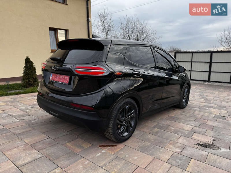 Хетчбек Chevrolet Bolt EV 2023 в Хмельницькому фото 10 Хетчбек Chevrolet Bolt EV 2023 в Хмельницькому