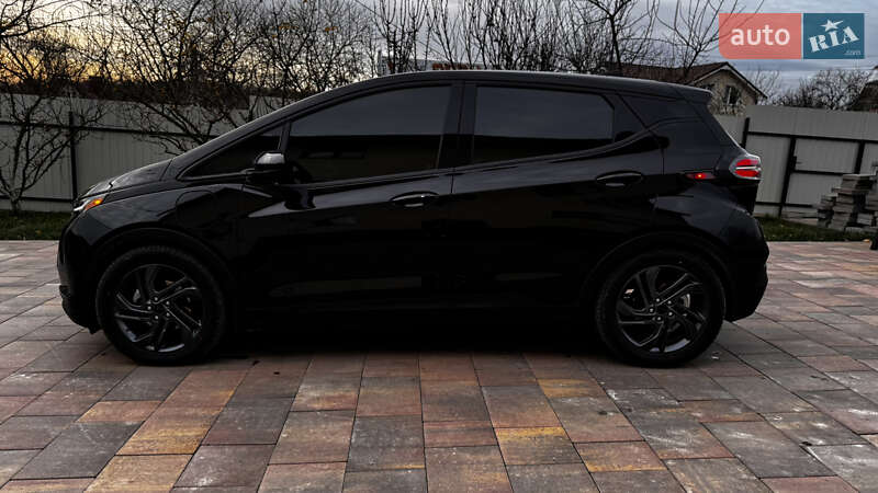 Хетчбек Chevrolet Bolt EV 2023 в Хмельницькому фото 15 Хетчбек Chevrolet Bolt EV 2023 в Хмельницькому