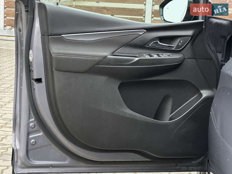 Хетчбек Chevrolet Bolt EV 2022 в Стрию