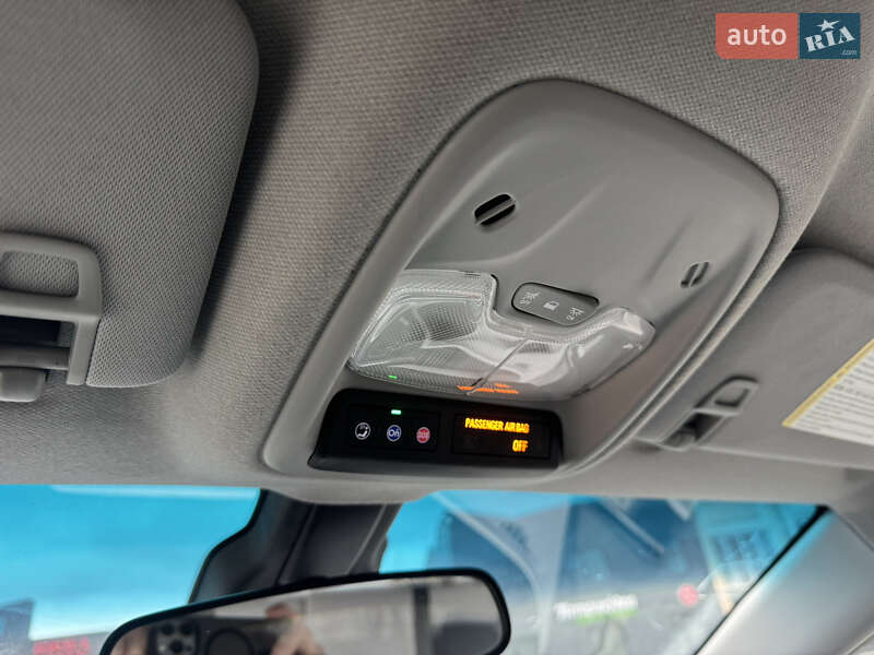 Хетчбек Chevrolet Bolt EV 2018 в Вінниці фото 36 Хетчбек Chevrolet Bolt EV 2018 в Вінниці