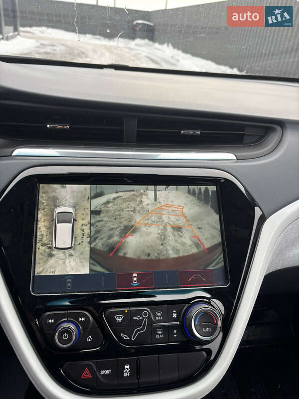 Хетчбек Chevrolet Bolt EV 2017 в Софіївській Борщагівці