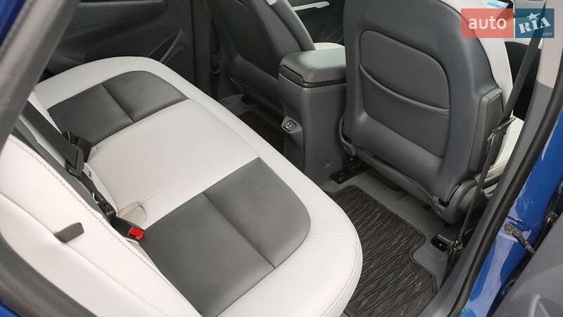 Хэтчбек Chevrolet Bolt EV 2021 в Житомире фото 12 Хэтчбек Chevrolet Bolt EV 2021 в Житомире