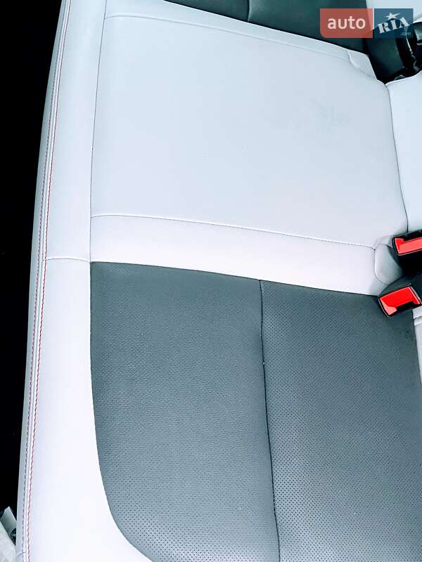 Хетчбек Chevrolet Bolt EV 2017 в Києві