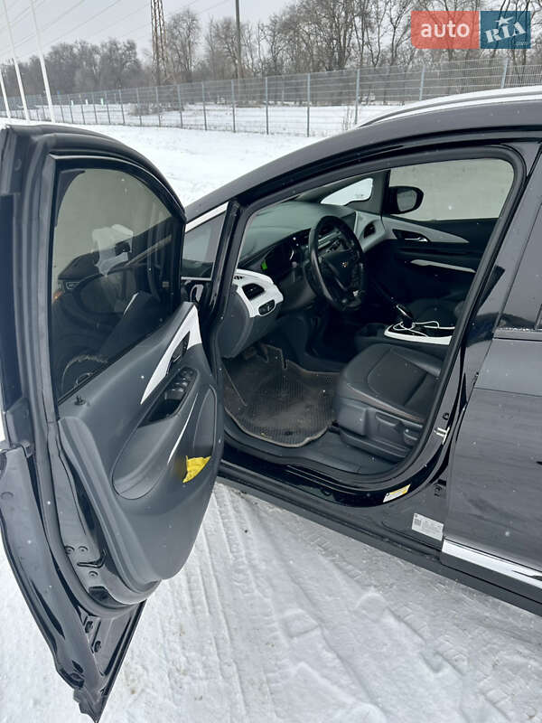 Хэтчбек Chevrolet Bolt EV 2018 в Днепре фото 9 Хэтчбек Chevrolet Bolt EV 2018 в Днепре