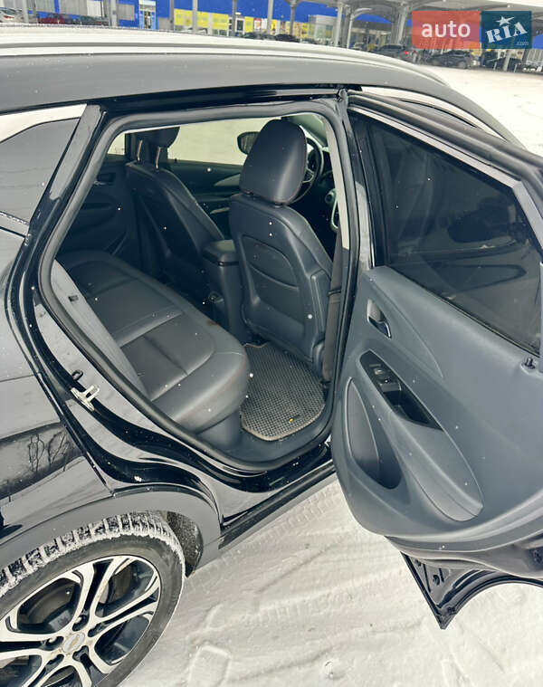 Хэтчбек Chevrolet Bolt EV 2018 в Днепре фото 12 Хэтчбек Chevrolet Bolt EV 2018 в Днепре