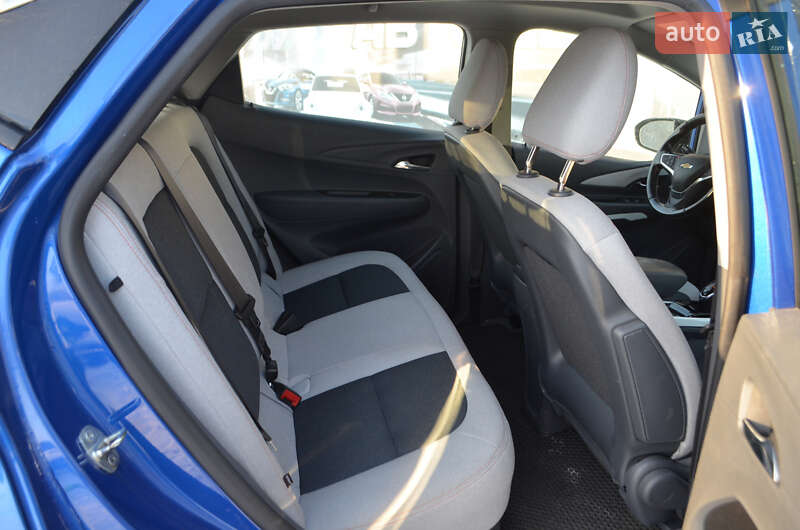 Хэтчбек Chevrolet Bolt EV 2021 в Киеве фото 16 Хэтчбек Chevrolet Bolt EV 2021 в Киеве