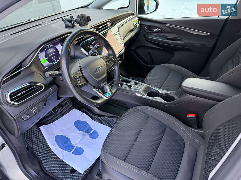 Хэтчбек Chevrolet Bolt EV 2022 в Киеве фото 6 Хэтчбек Chevrolet Bolt EV 2022 в Киеве