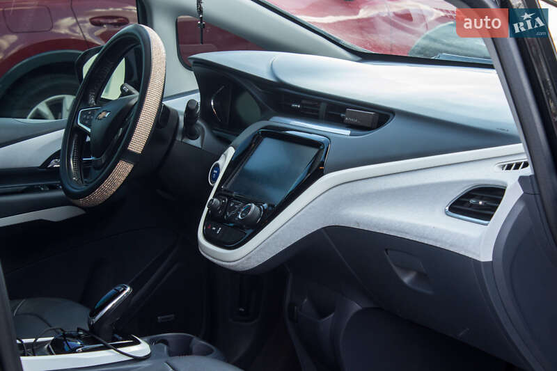 Хэтчбек Chevrolet Bolt EV 2020 в Львове
