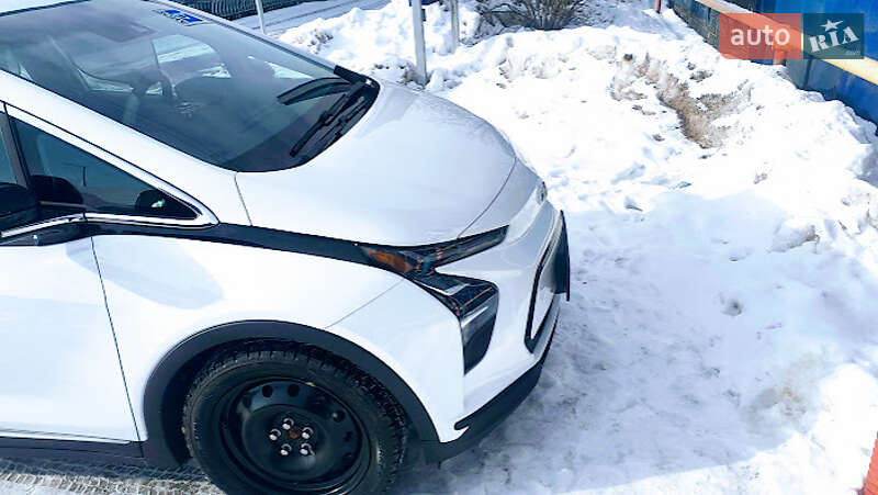 Хэтчбек Chevrolet Bolt EV 2022 в Ивано-Франковске фото 8 Хэтчбек Chevrolet Bolt EV 2022 в Ивано-Франковске