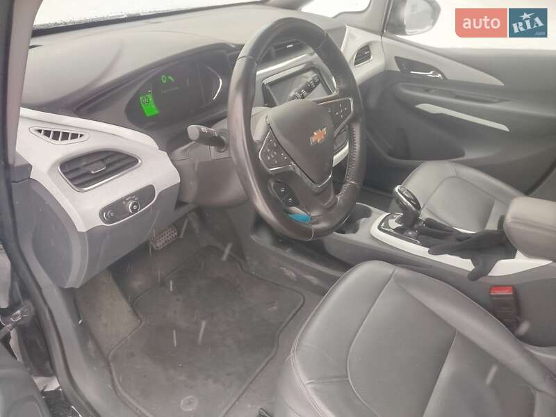 Хэтчбек Chevrolet Bolt EV 2020 в Киеве фото 7 Хэтчбек Chevrolet Bolt EV 2020 в Киеве