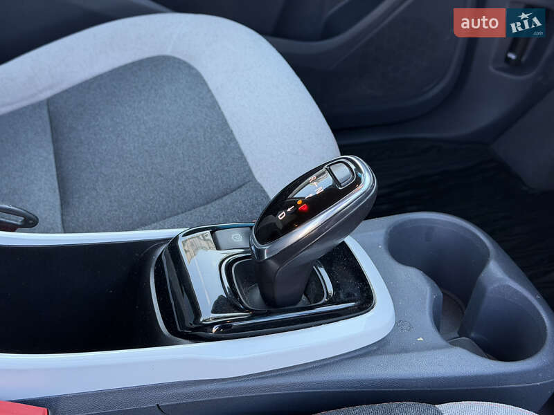 Хэтчбек Chevrolet Bolt EV 2018 в Камне-Каширском фото 12 Хэтчбек Chevrolet Bolt EV 2018 в Камне-Каширском