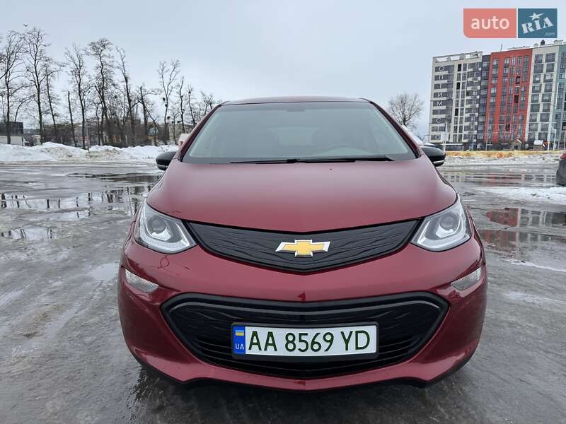 Хэтчбек Chevrolet Bolt EV 2021 в Киеве