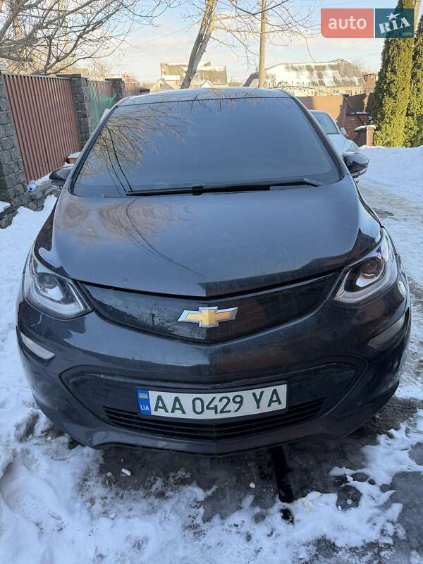 Хэтчбек Chevrolet Bolt EV 2017 в Коростышеве фото 2 Хэтчбек Chevrolet Bolt EV 2017 в Коростышеве