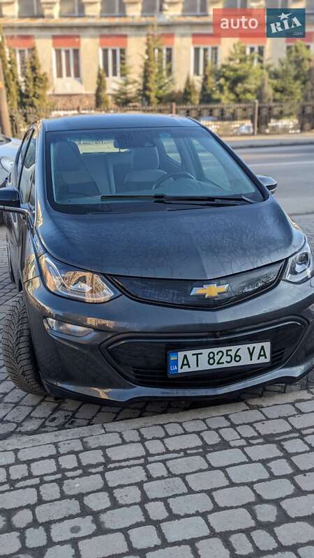 Хэтчбек Chevrolet Bolt EV 2021 в Ивано-Франковске фото 2 Хэтчбек Chevrolet Bolt EV 2021 в Ивано-Франковске