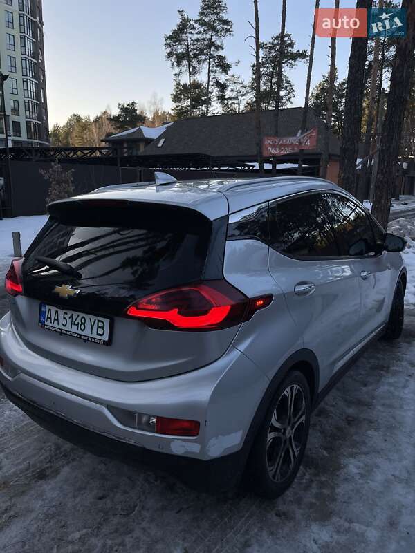 Хэтчбек Chevrolet Bolt EV 2016 в Киеве