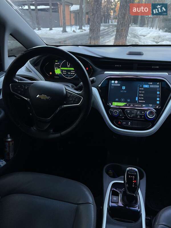 Хэтчбек Chevrolet Bolt EV 2016 в Киеве