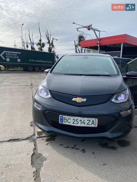 Хэтчбек Chevrolet Bolt EV 2018 в Стрые