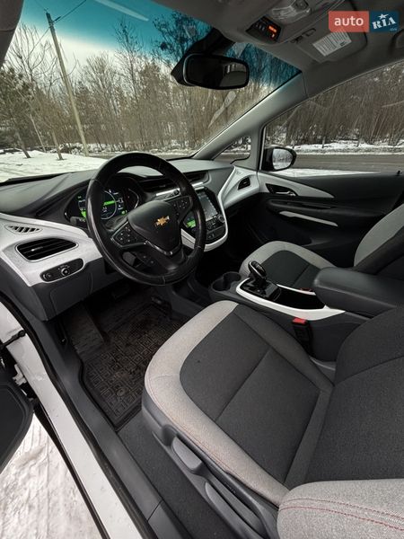 Хэтчбек Chevrolet Bolt EV 2018 в Белогородке
