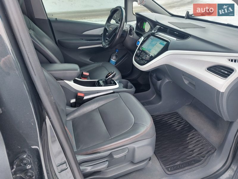 Хэтчбек Chevrolet Bolt EV 2020 в Луцке