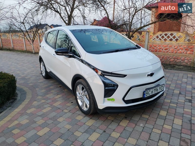 Хэтчбек Chevrolet Bolt EV 2022 в Жовкве