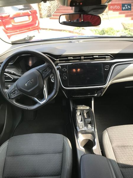 Хэтчбек Chevrolet Bolt EV 2022 в Ивано-Франковске