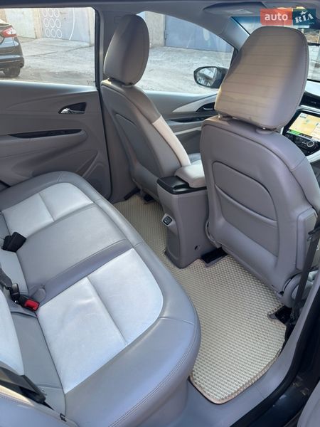 Хэтчбек Chevrolet Bolt EV 2018 в Днепре