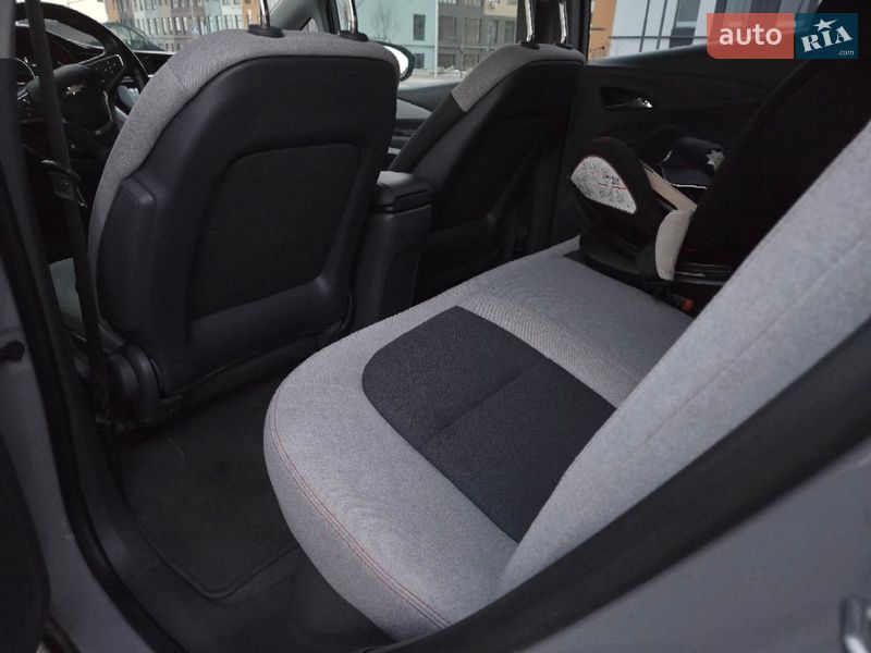 Хетчбек Chevrolet Bolt EV 2019 в Рівному