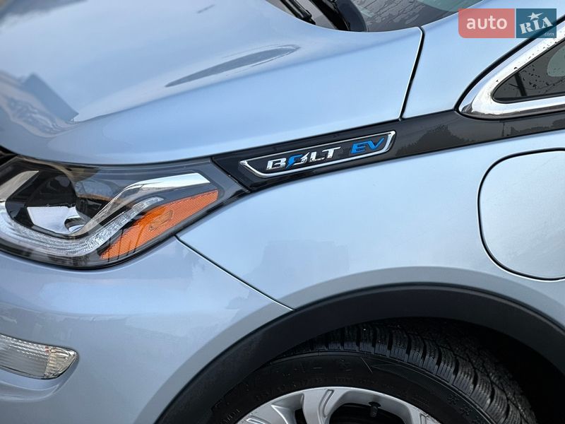 Хэтчбек Chevrolet Bolt EV 2017 в Ужгороде