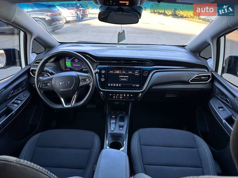 Хэтчбек Chevrolet Bolt EV 2022 в Ужгороде