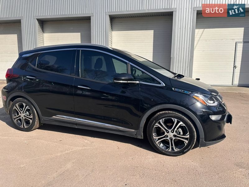 Хэтчбек Chevrolet Bolt EV 2019 в Киеве фото 4 Хэтчбек Chevrolet Bolt EV 2019 в Киеве