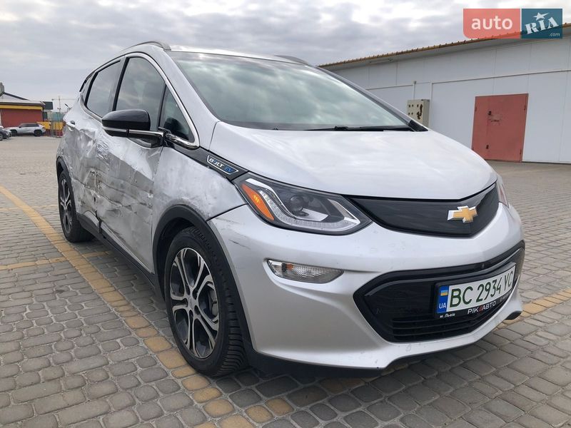 Хэтчбек Chevrolet Bolt EV 2017 в Львове фото 16 Хэтчбек Chevrolet Bolt EV 2017 в Львове