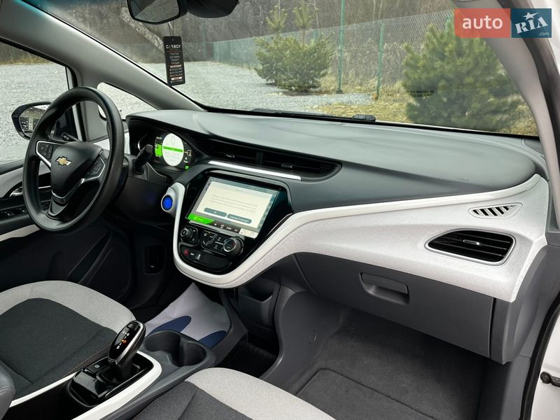 Хэтчбек Chevrolet Bolt EV 2019 в Львове