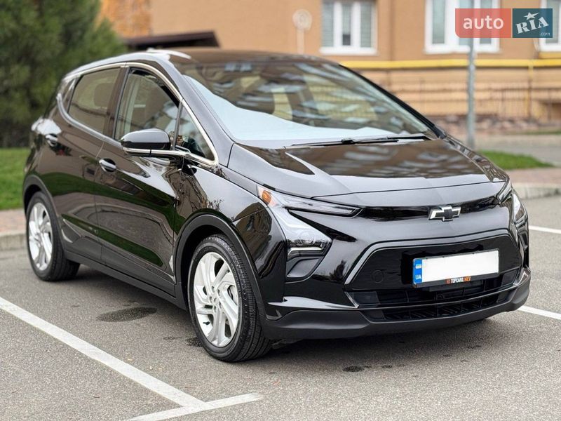 Хэтчбек Chevrolet Bolt EV 2023 в Киеве фото 5 Хэтчбек Chevrolet Bolt EV 2023 в Киеве