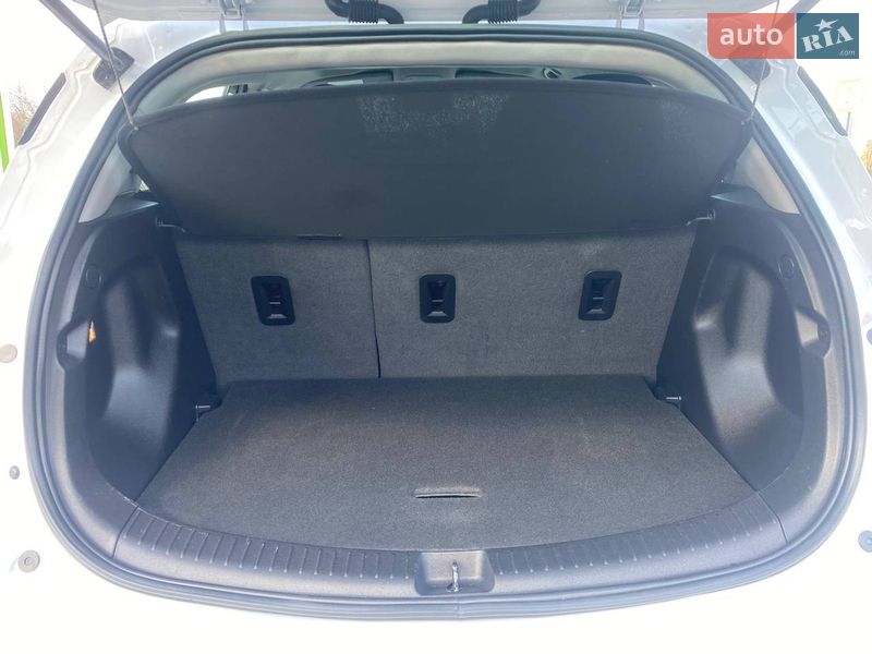 Хэтчбек Chevrolet Bolt EV 2023 в Житомире