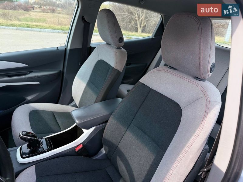 Хэтчбек Chevrolet Bolt EV 2017 в Шаргороде