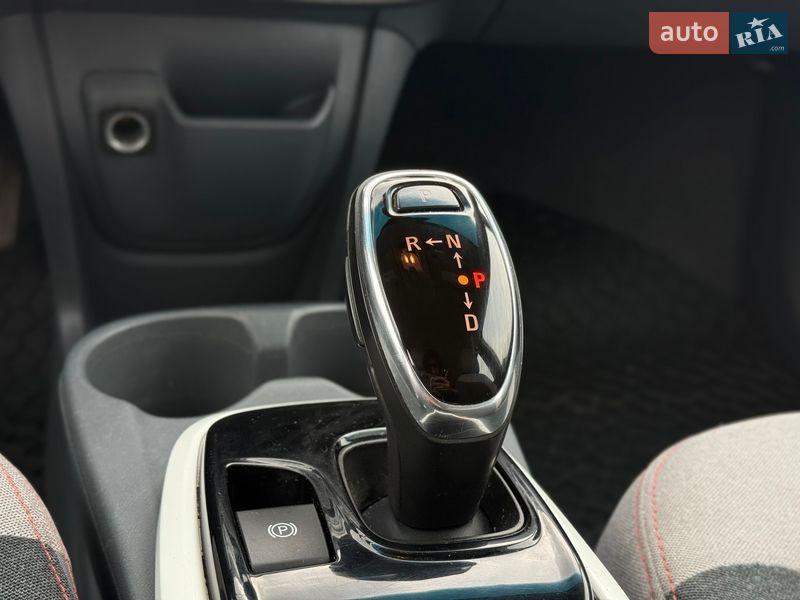 Хэтчбек Chevrolet Bolt EV 2017 в Шаргороде