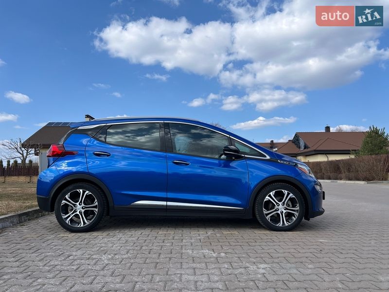 Хэтчбек Chevrolet Bolt EV 2017 в Киеве фото 9 Хэтчбек Chevrolet Bolt EV 2017 в Киеве