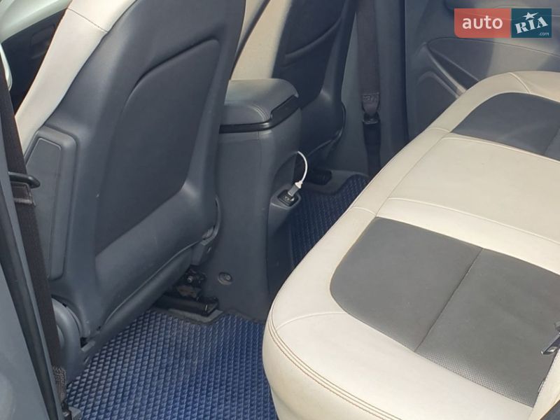 Хэтчбек Chevrolet Bolt EV 2017 в Полтаве