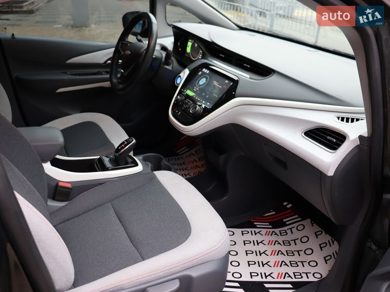 Хэтчбек Chevrolet Bolt EV 2019 в Львове фото 42 Хэтчбек Chevrolet Bolt EV 2019 в Львове