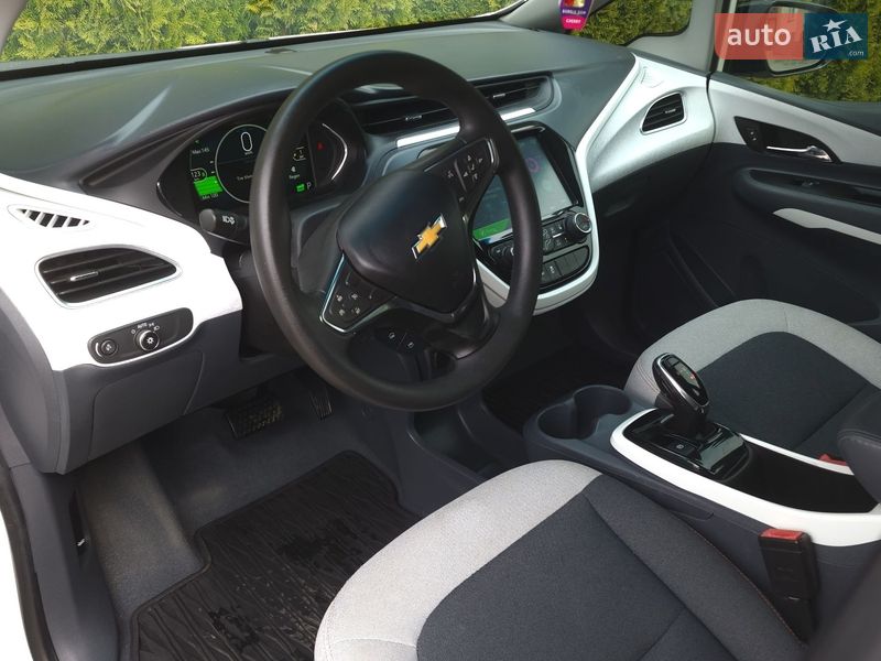 Хэтчбек Chevrolet Bolt EV 2019 в Самборе фото 8 Хэтчбек Chevrolet Bolt EV 2019 в Самборе