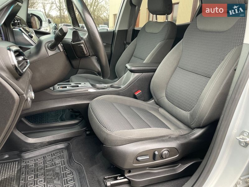 Хэтчбек Chevrolet Bolt EV 2023 в Бердичеве фото 28 Хэтчбек Chevrolet Bolt EV 2023 в Бердичеве