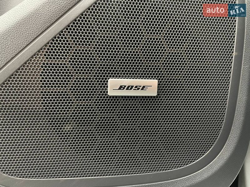 Хэтчбек Chevrolet Bolt EV 2019 в Киеве фото 30 Хэтчбек Chevrolet Bolt EV 2019 в Киеве