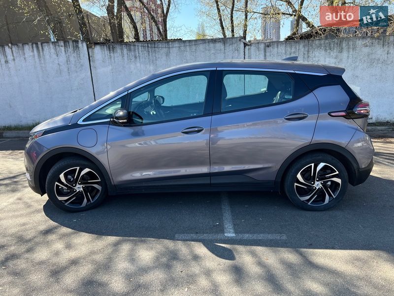 Хетчбек Chevrolet Bolt EV 2023 в Києві