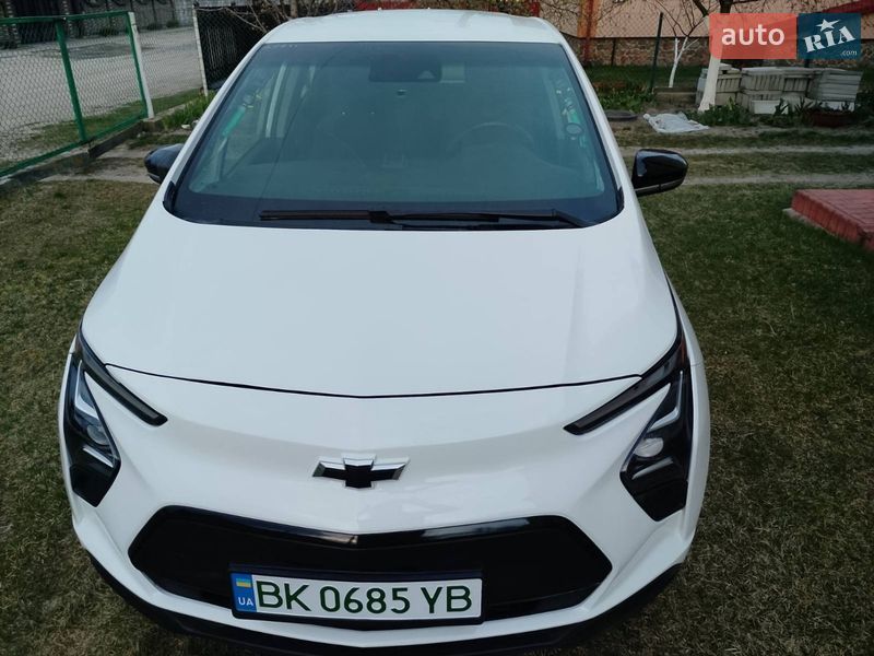 Хетчбек Chevrolet Bolt EV 2022 в Березному