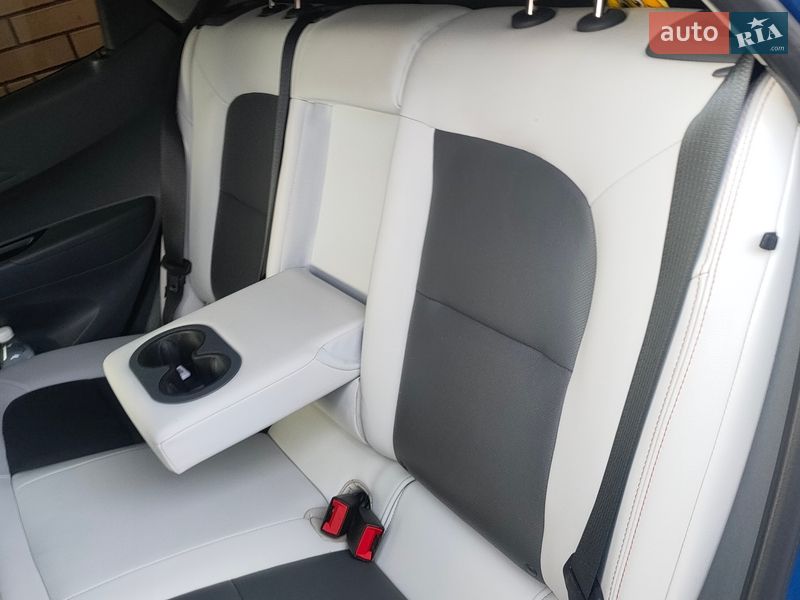 Хэтчбек Chevrolet Bolt EV 2021 в Житомире фото 18 Хэтчбек Chevrolet Bolt EV 2021 в Житомире