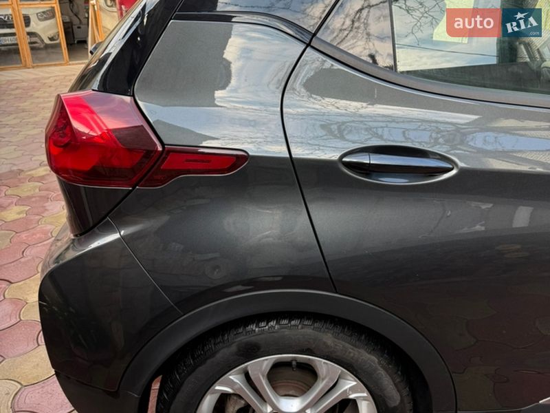 Хэтчбек Chevrolet Bolt EV 2019 в Одессе фото 6 Хэтчбек Chevrolet Bolt EV 2019 в Одессе