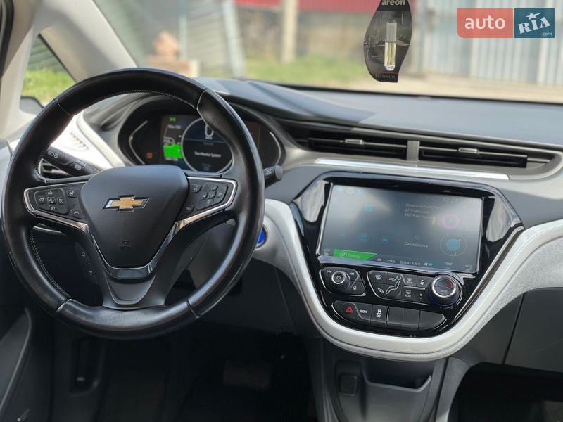Хэтчбек Chevrolet Bolt EV 2017 в Виннице фото 9 Хэтчбек Chevrolet Bolt EV 2017 в Виннице
