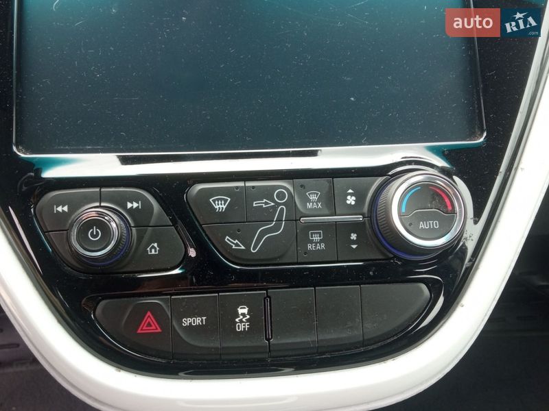 Хетчбек Chevrolet Bolt EV 2018 в Рівному