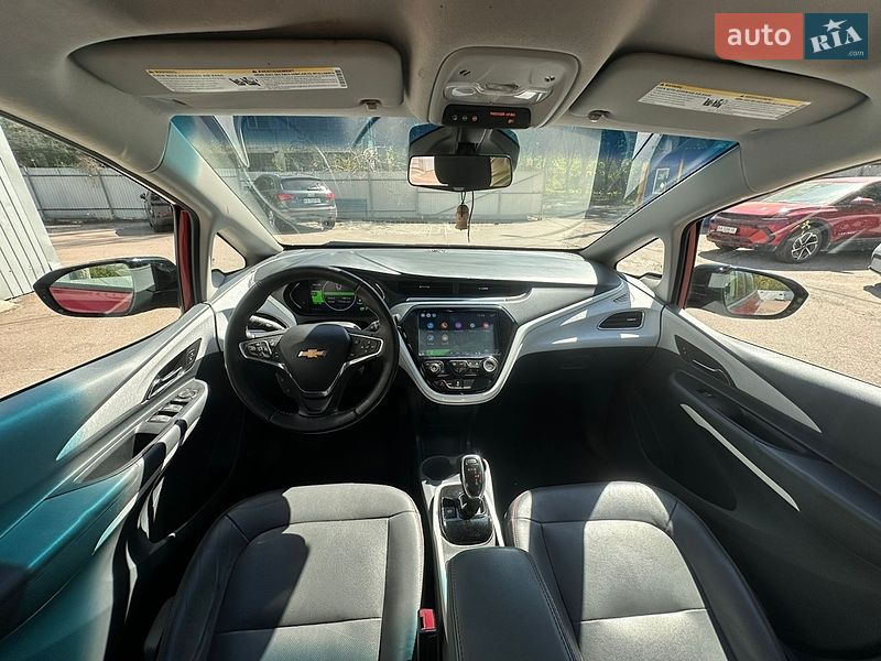 Хэтчбек Chevrolet Bolt EV 2017 в Киеве фото 25 Хэтчбек Chevrolet Bolt EV 2017 в Киеве